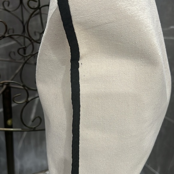 Lancôme canvas tote bag. EUC with Lancôme flower logo - Picture 5 of 10